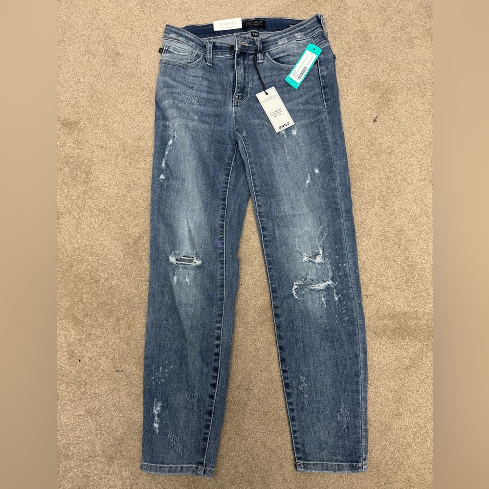 NWT Judy Blue Adelene Mid Rise Girlfriend Distressed Jeans - indigo Size 7